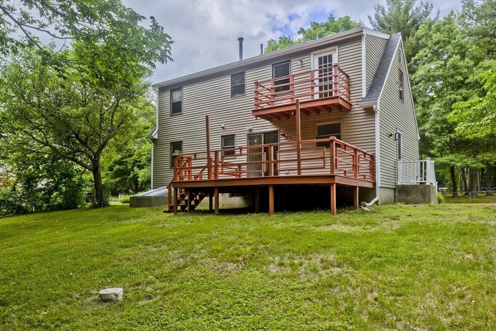 10 Matthew Dr