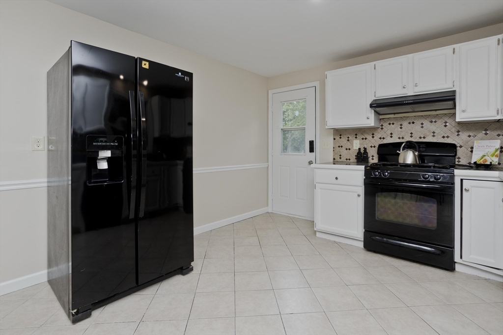 10 Matthew Dr