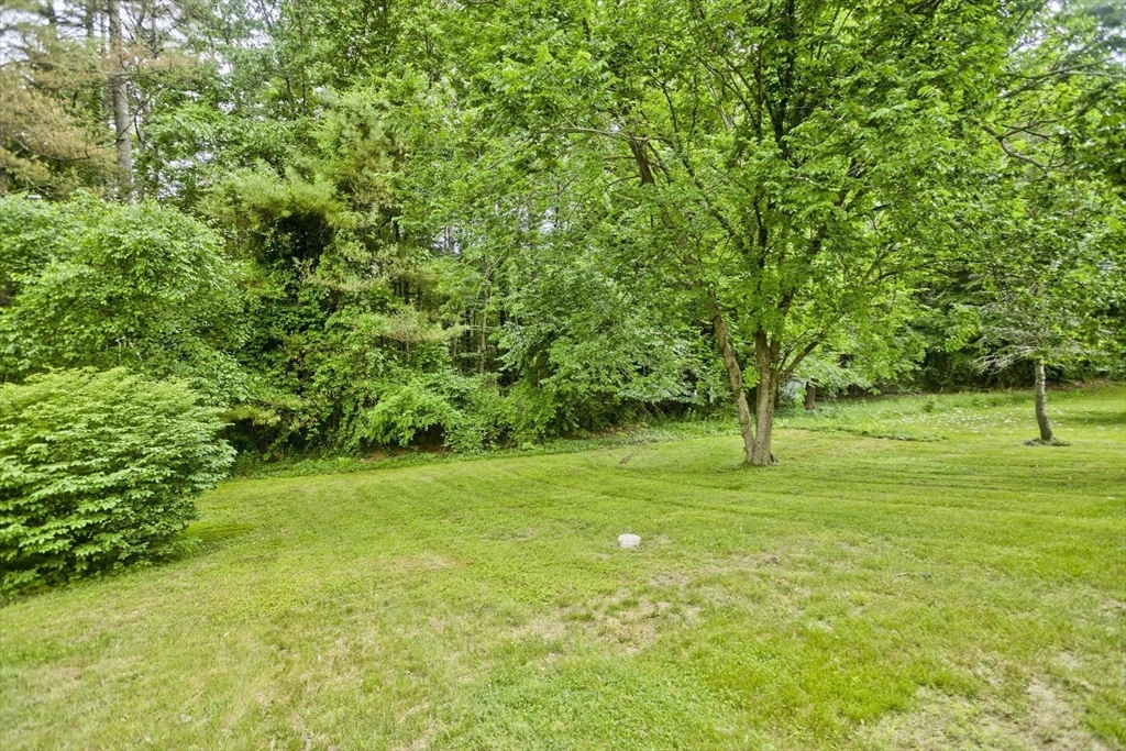 10 Matthew Dr