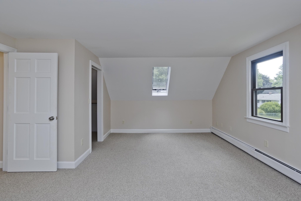 10 Matthew Dr