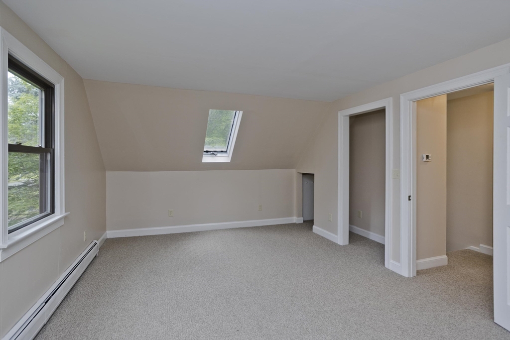 10 Matthew Dr