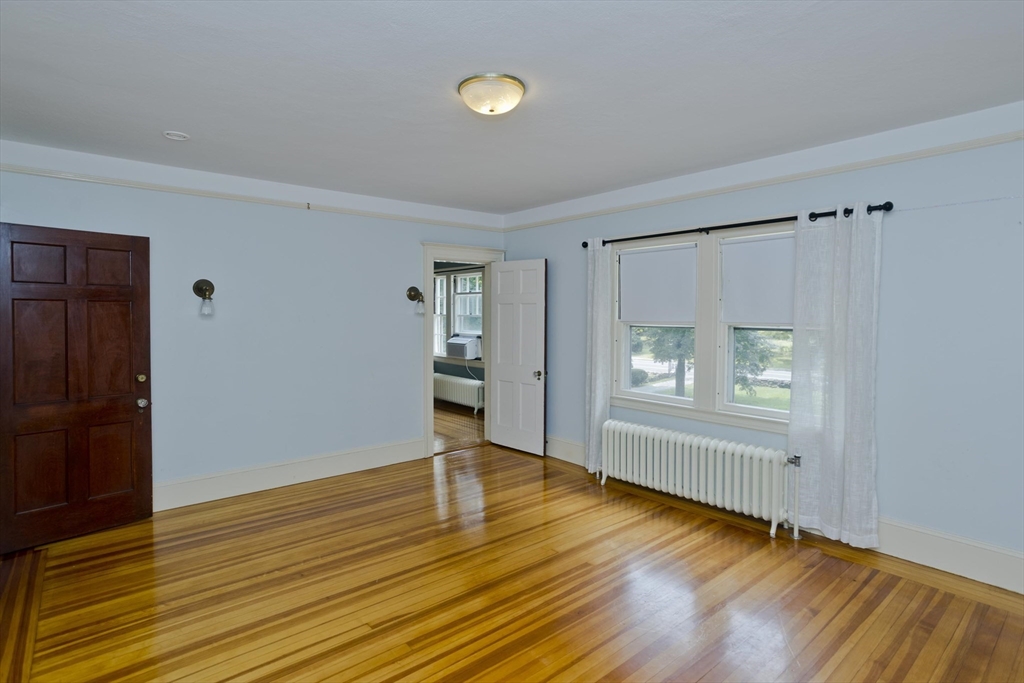 1150 Northampton