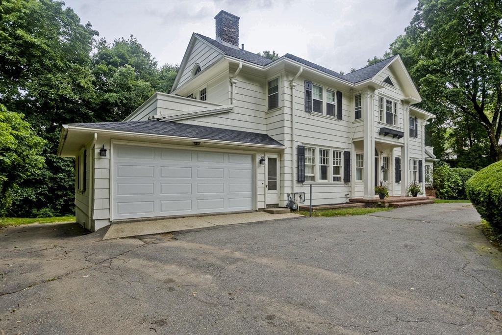 1150 Northampton