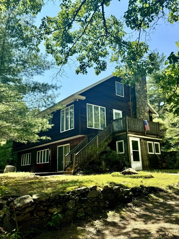 389 Leverett Rd