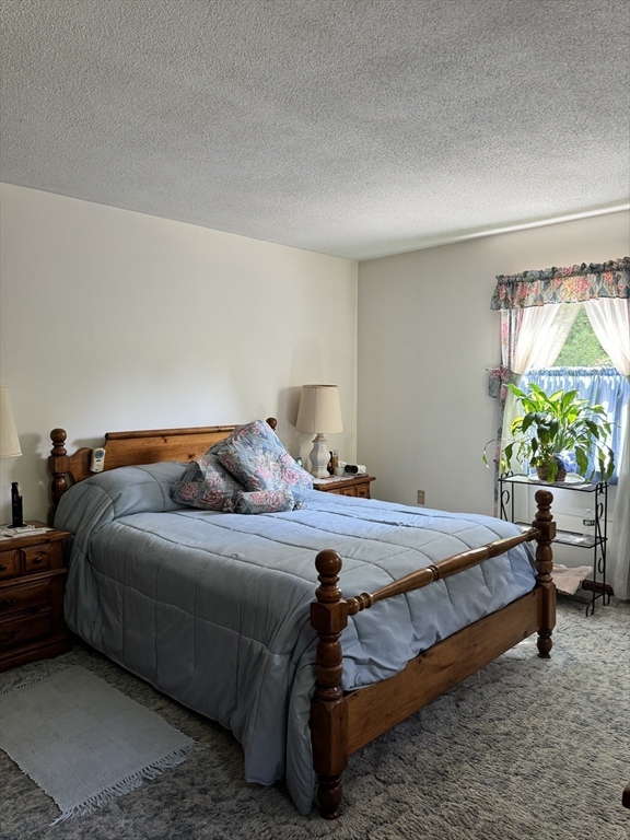 389 Leverett Rd