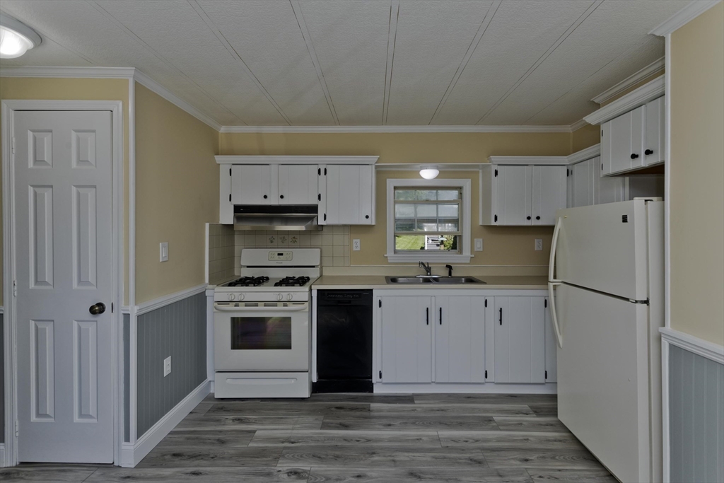 143 W St Trlr #22