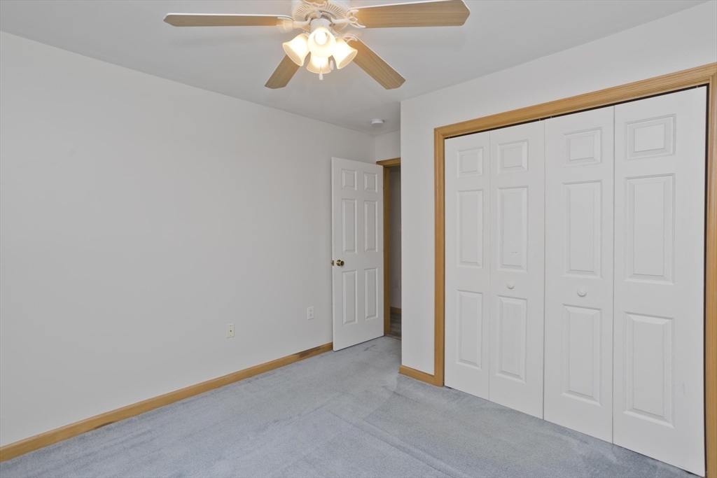 60 N Hatfield Rd