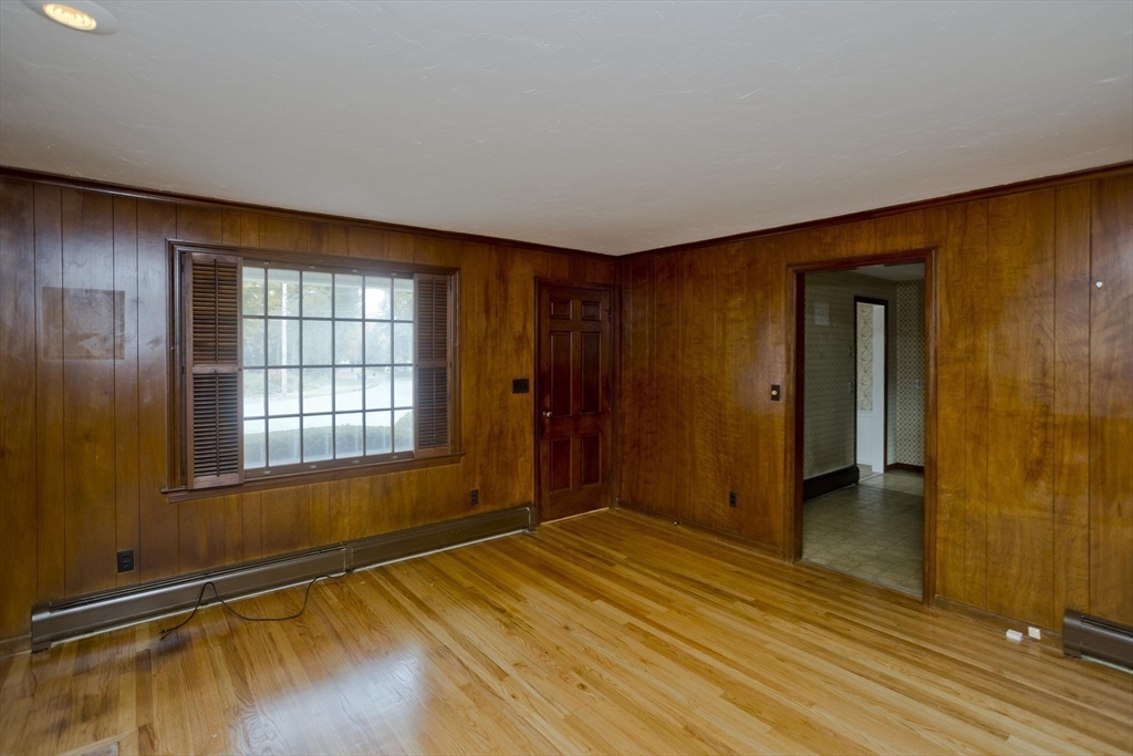 123 Bretton Rd
