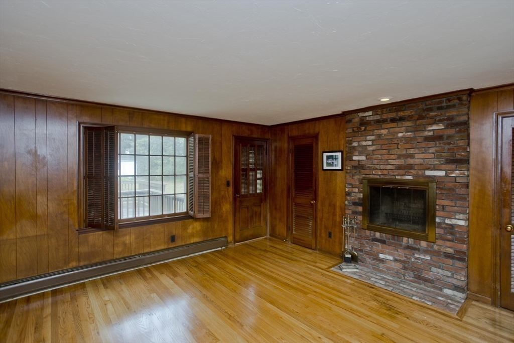 123 Bretton Rd