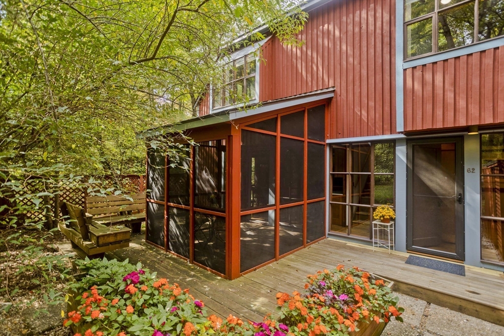 62 Pine Grove #62