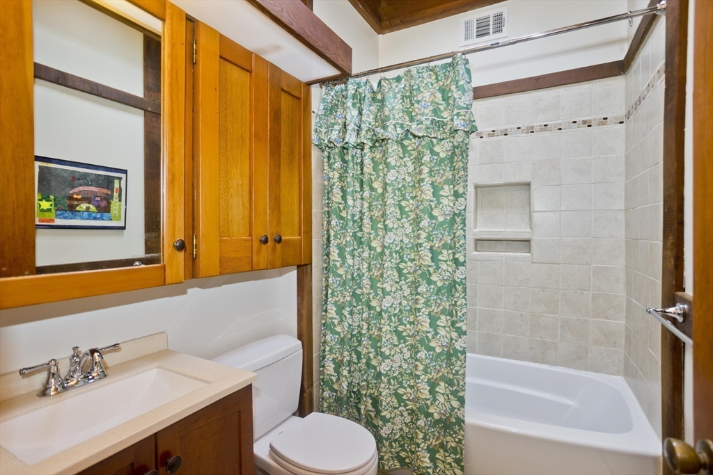 62 Pine Grove #62