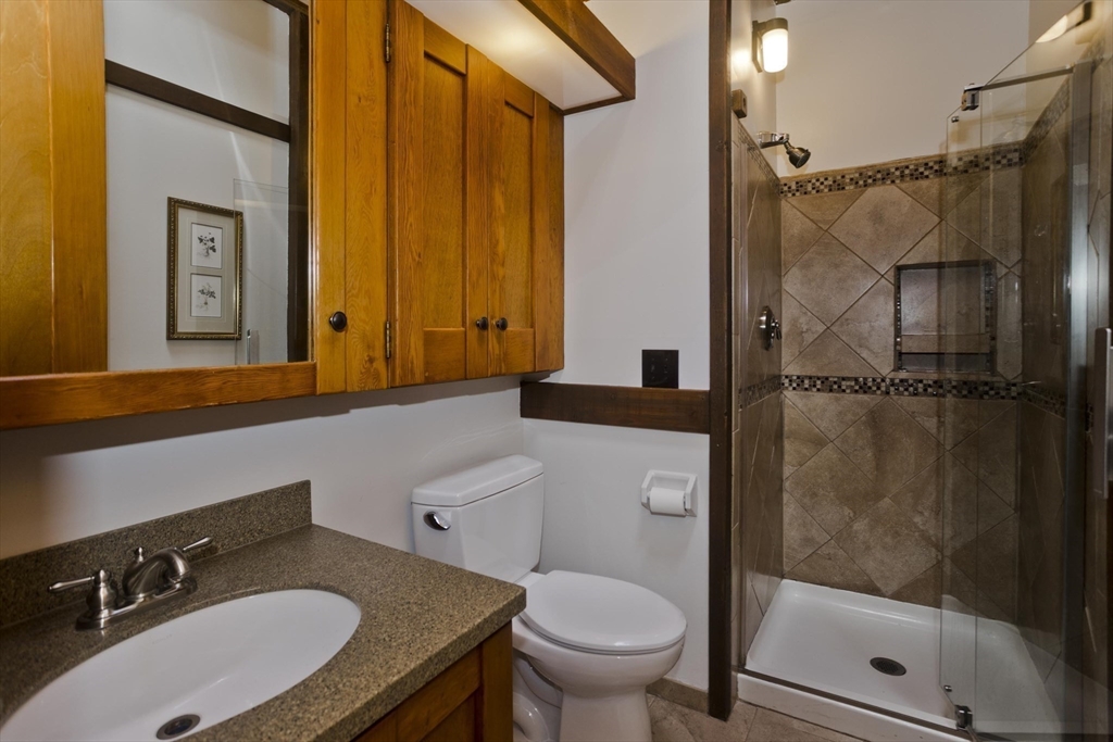 62 Pine Grove #62