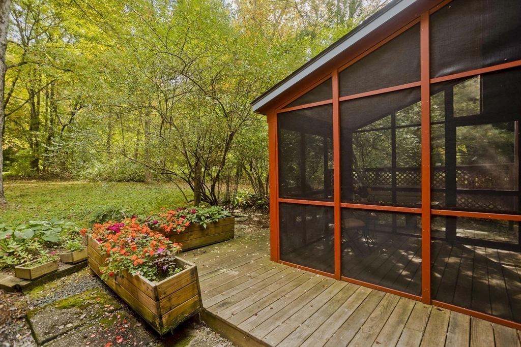 62 Pine Grove #62