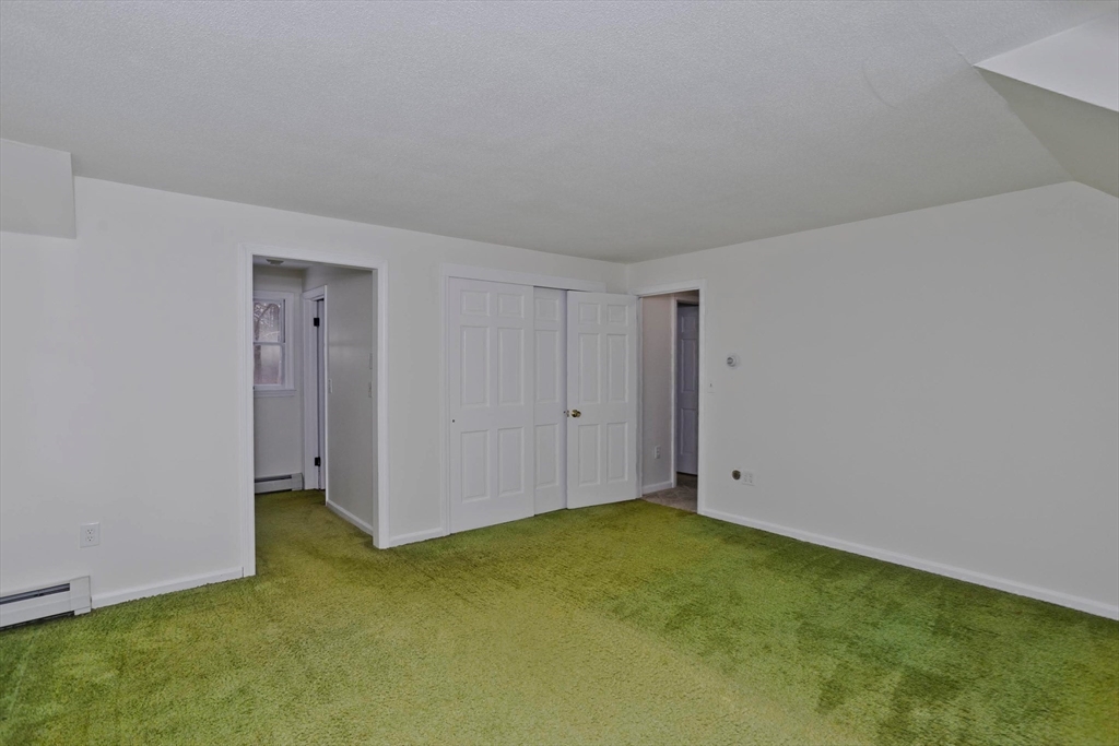 94 Amherst Rd