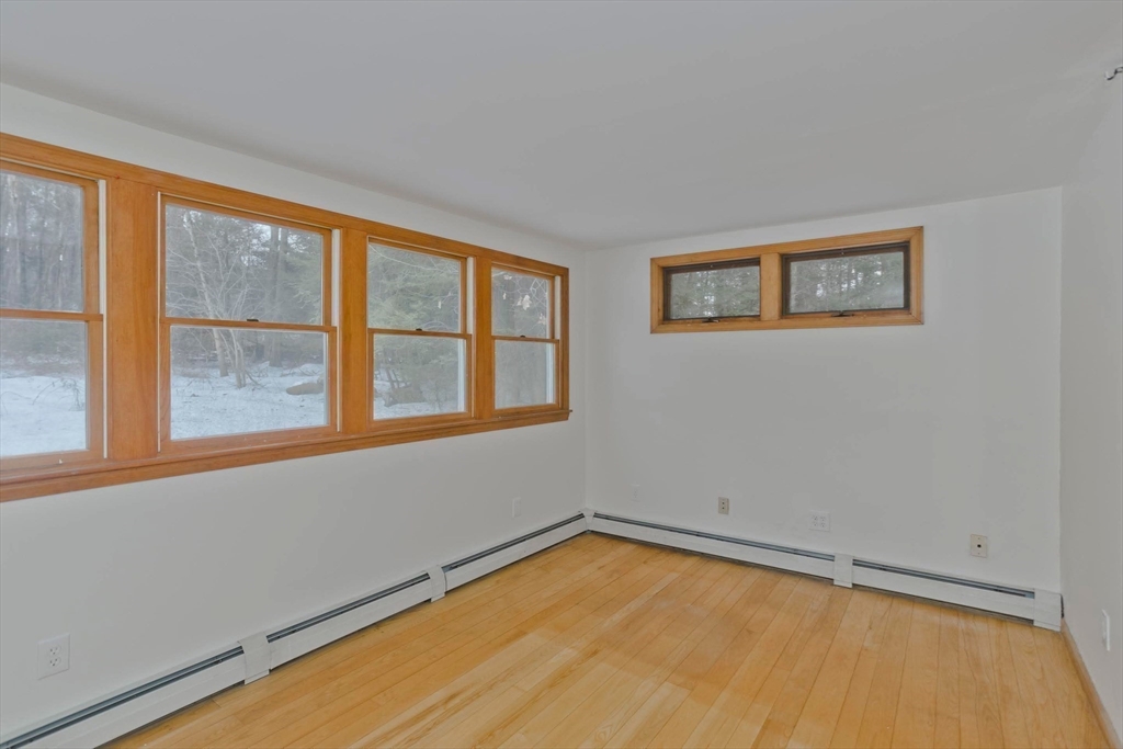 94 Amherst Rd