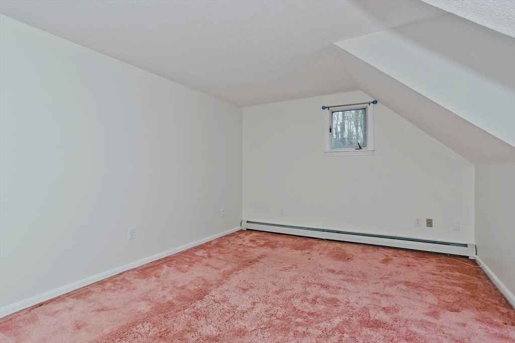 94 Amherst Rd