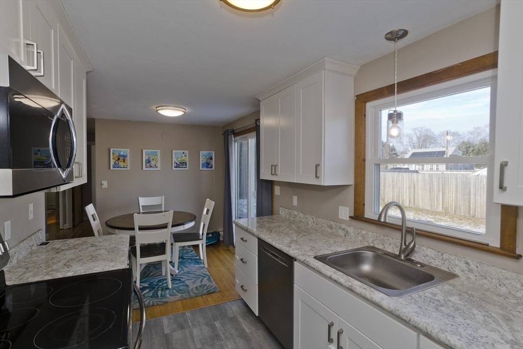 5 Carol Ave