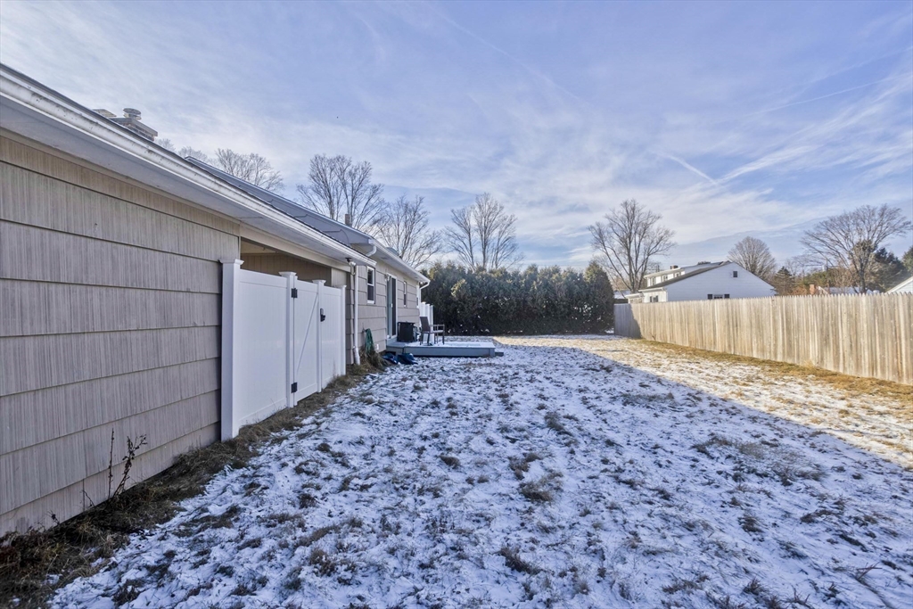 5 Carol Ave