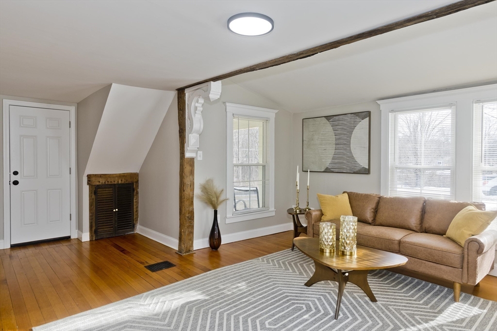 61 Hastings Rd