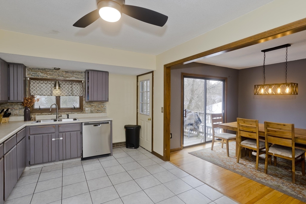 11 Claren Dr