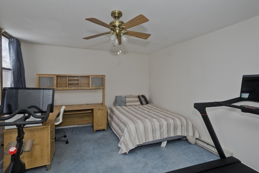 11 Claren Dr