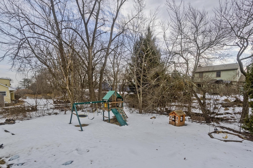 11 Claren Dr