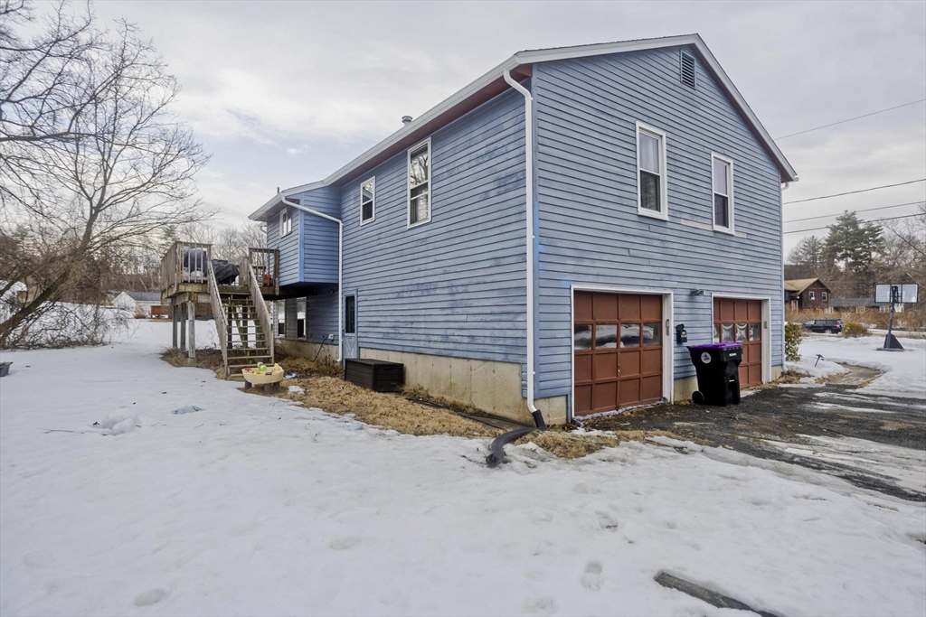 11 Claren Dr