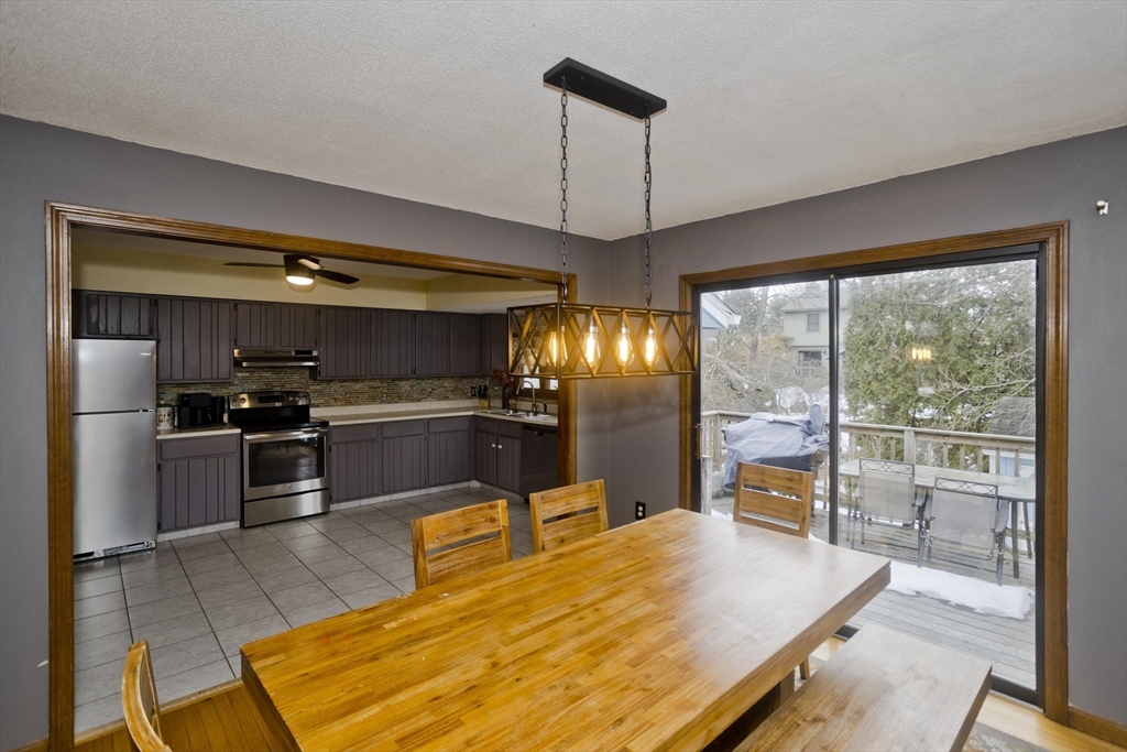11 Claren Dr