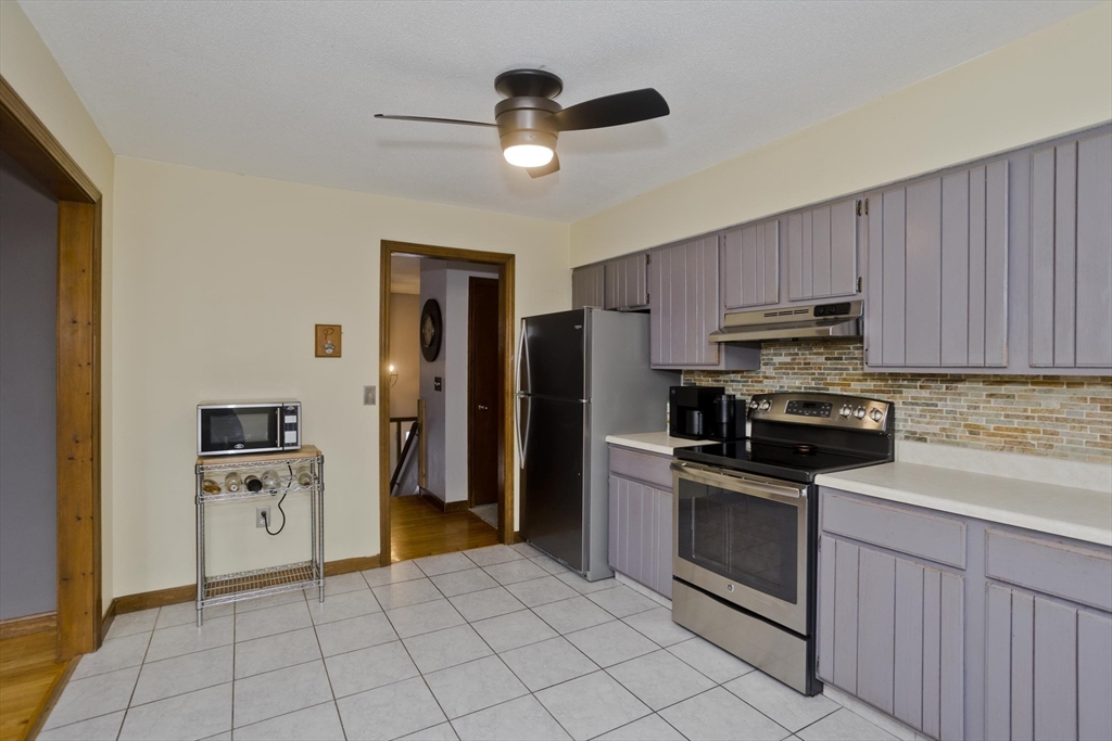 11 Claren Dr