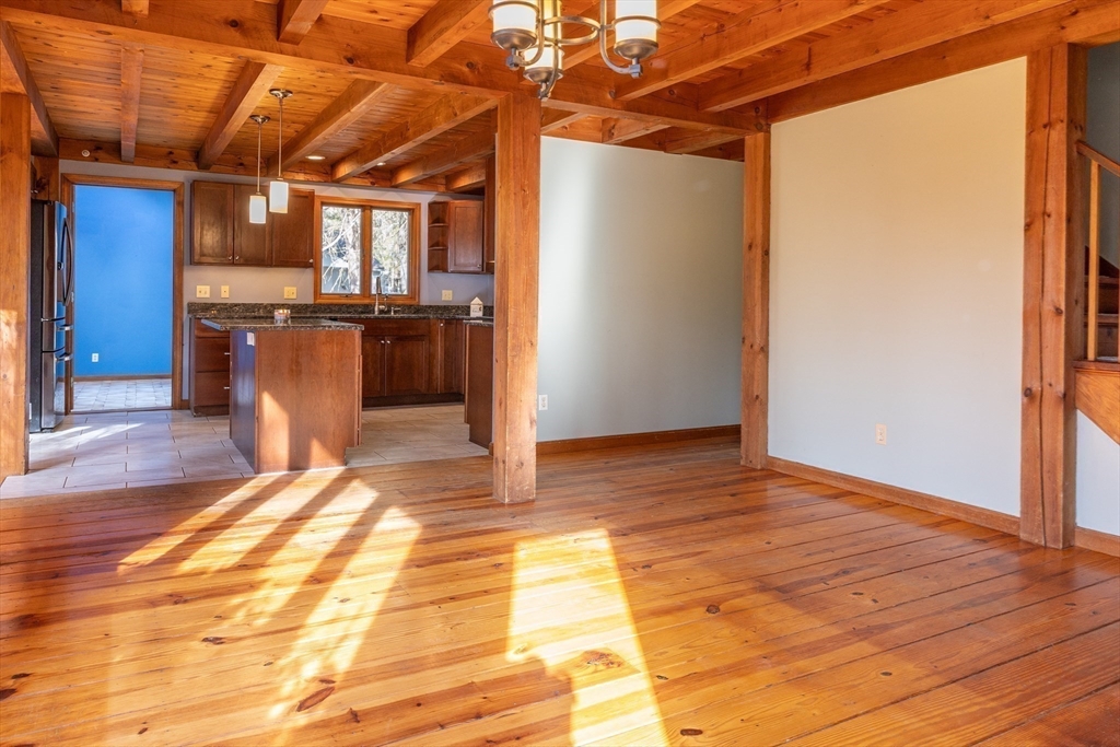 526 Station Rd