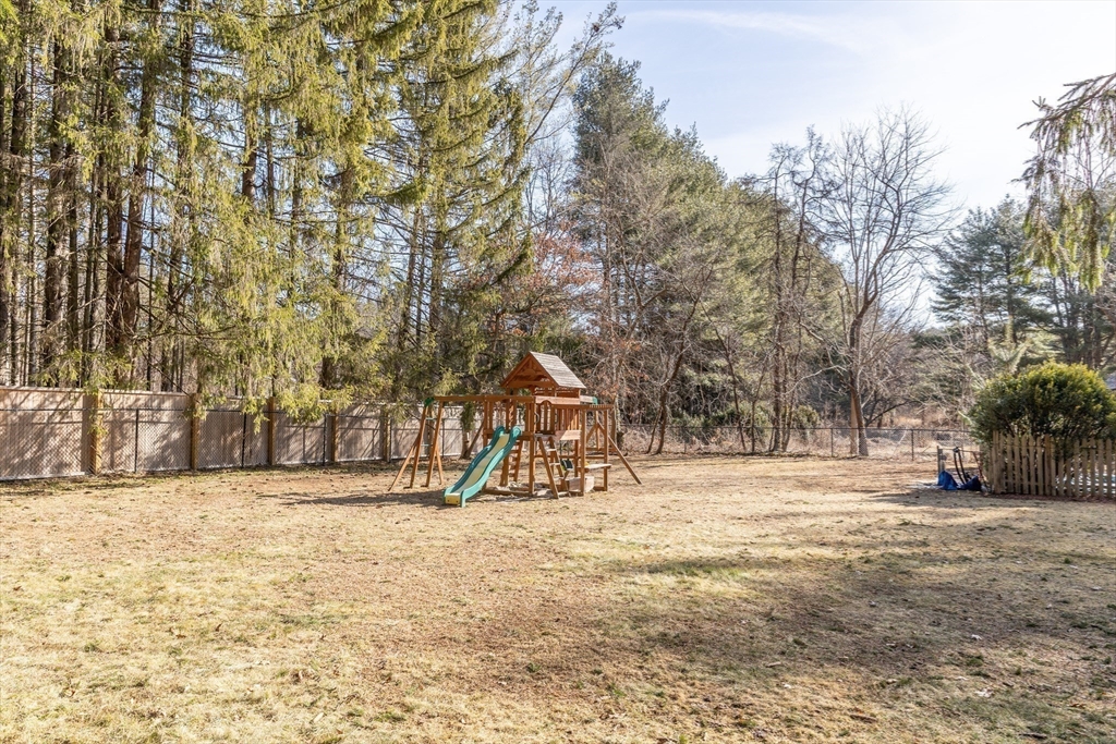 526 Station Rd