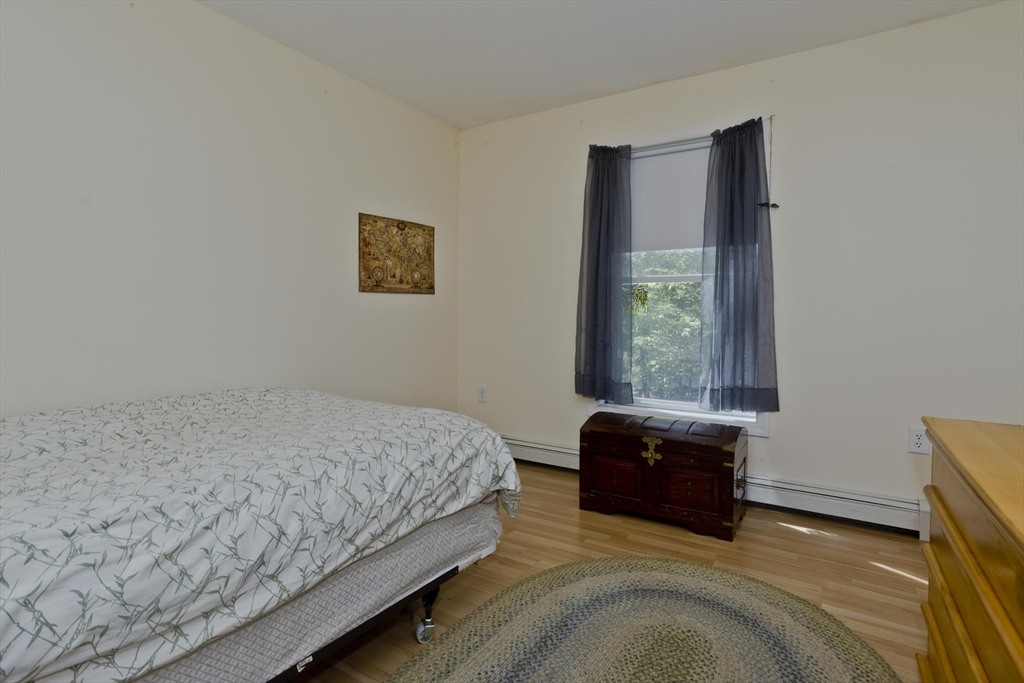 85 Damon Pond Rd