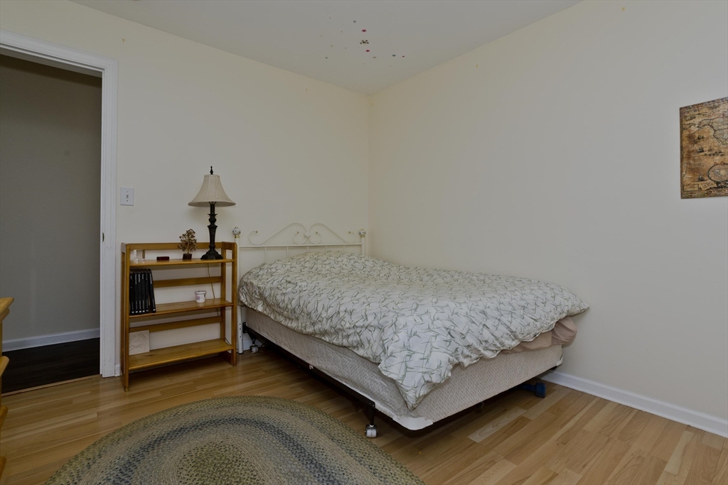 85 Damon Pond Rd