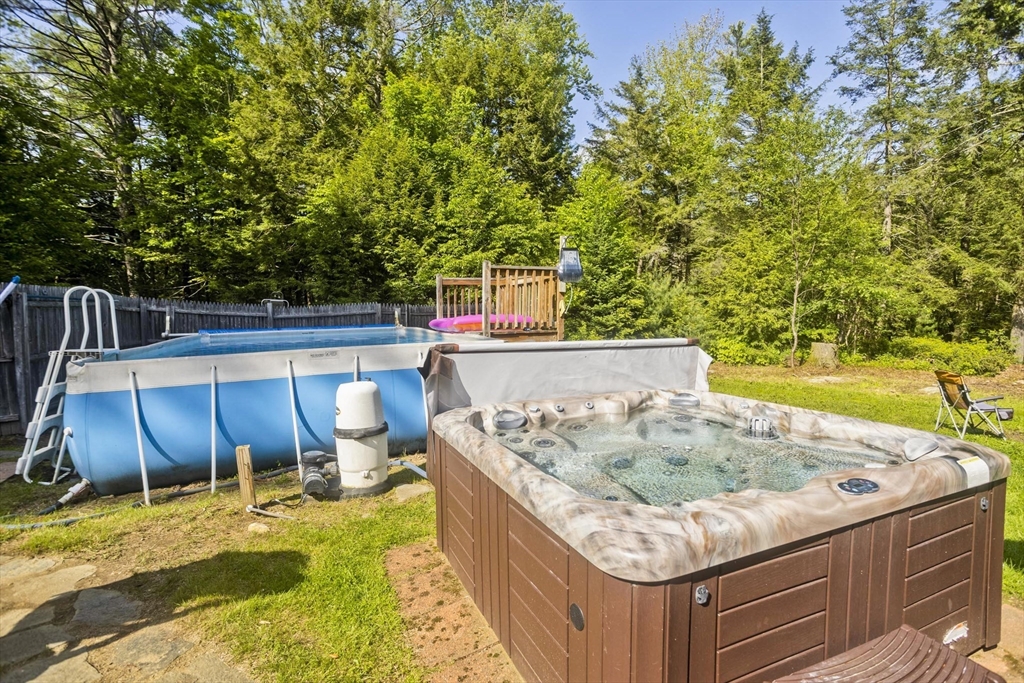 85 Damon Pond Rd