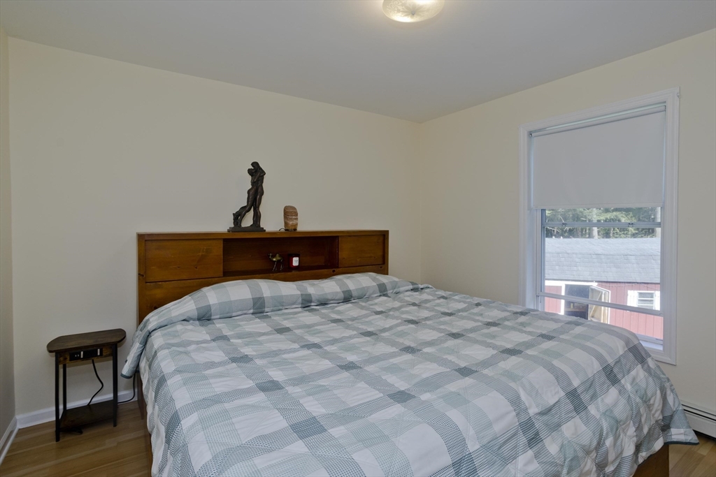 85 Damon Pond Rd