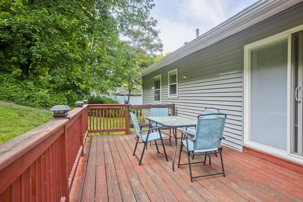 918 Bernardston Rd