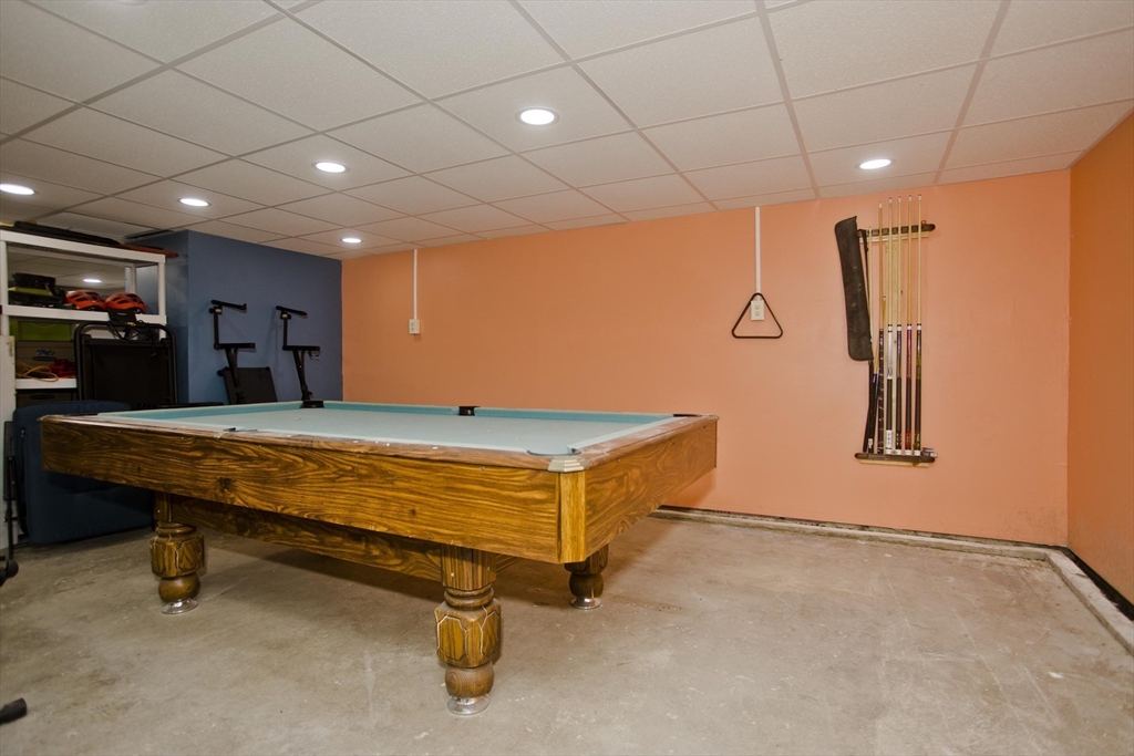 918 Bernardston Rd