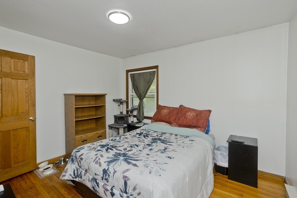 918 Bernardston Rd