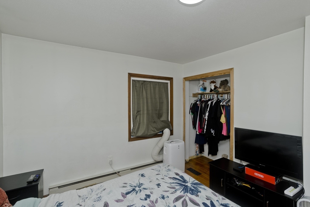 918 Bernardston Rd