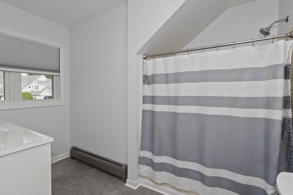 80 Pines Edge Dr #80