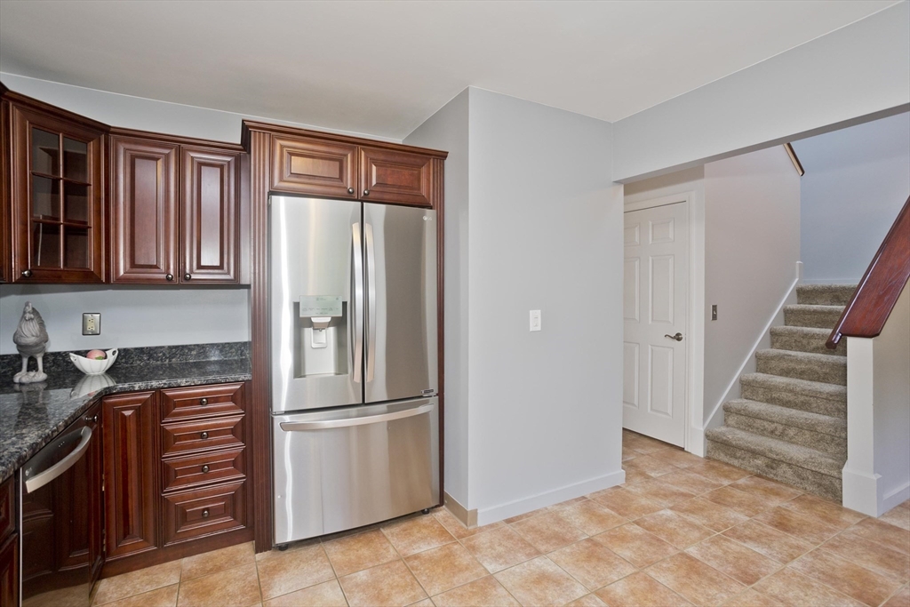 80 Pines Edge Dr #80
