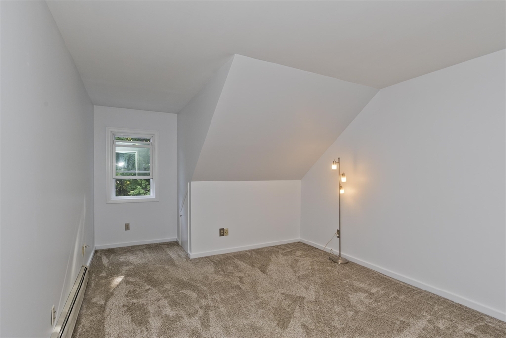 80 Pines Edge Dr #80