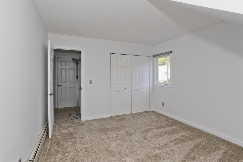 80 Pines Edge Dr #80