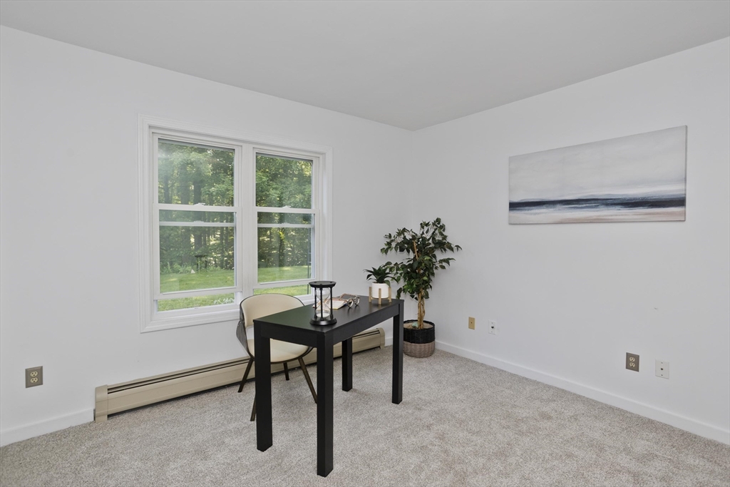 80 Pines Edge Dr #80