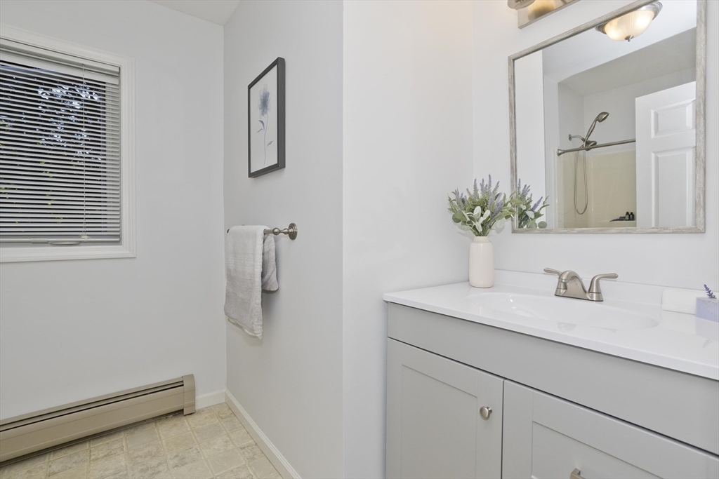 80 Pines Edge Dr #80