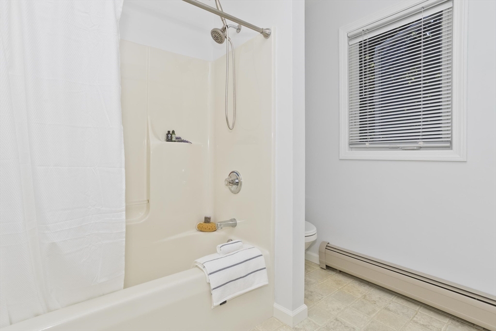 80 Pines Edge Dr #80