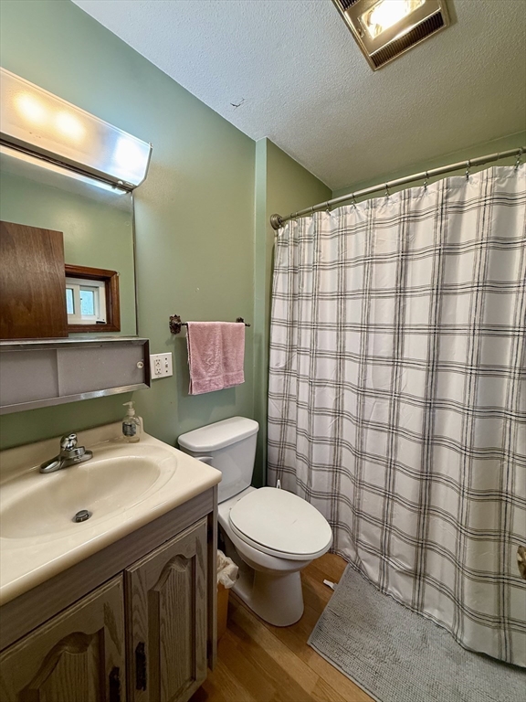 15 Merrill Dr