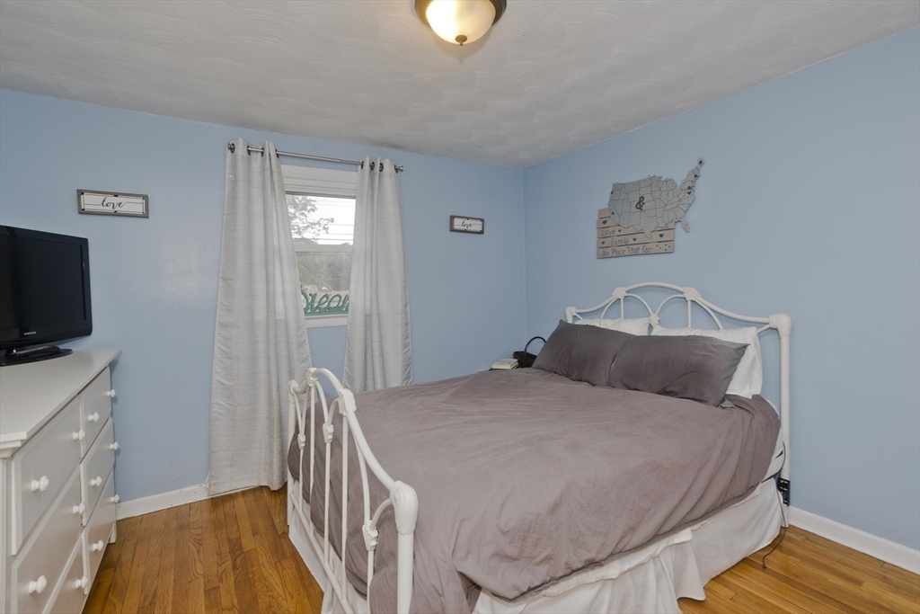 264 Poplar Ave
