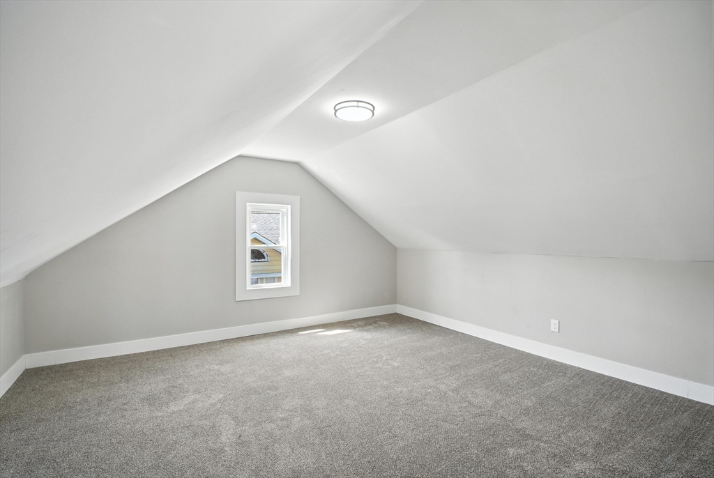 25 W Glen St