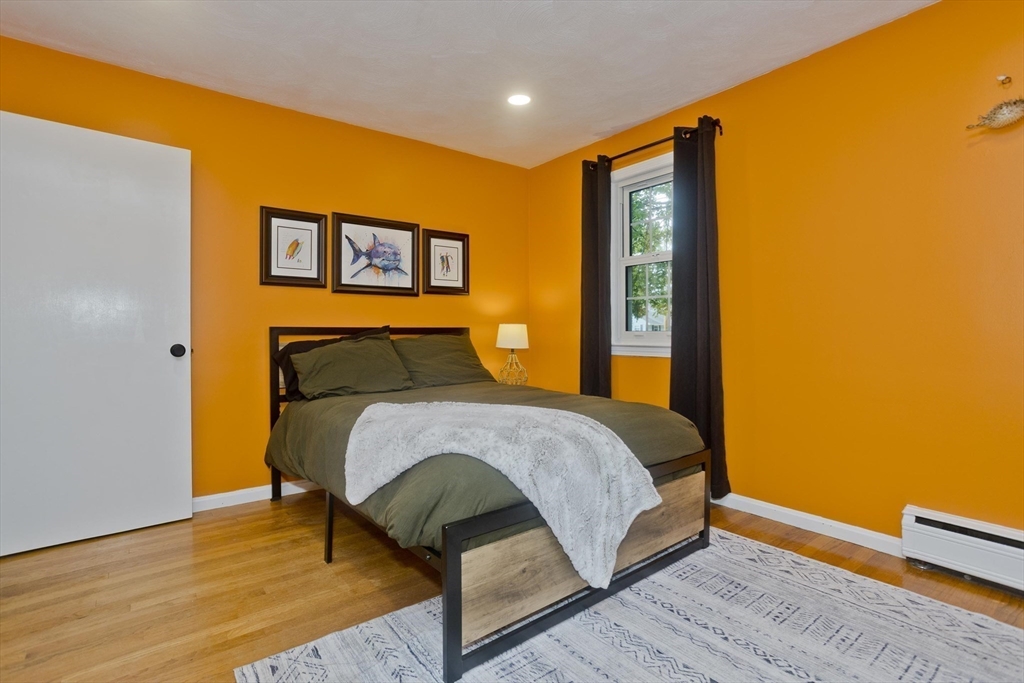 213 Spring Grove Ave